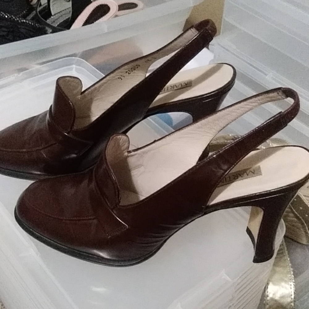 Brown Martinez Valero heels